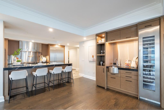 Luxury condo kitchen and wet bar design