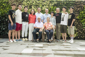 Large family portraits in Kuala Lumpur