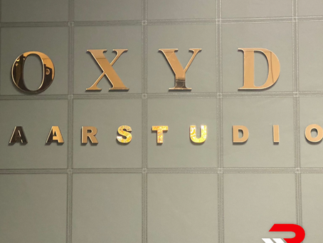 Glanz in München: 3D-Wandlogos und Buchstaben, um Ihr Geschäft zu personalisieren