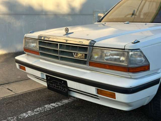 日産 グロリアセダン ブロアム ターボ VG30 VIP仕様車