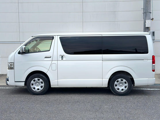 トヨタ　ハイエースバン　ダックプライム　II  AT