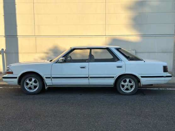 日産 グロリアセダン ブロアム ターボ VG30 VIP仕様車