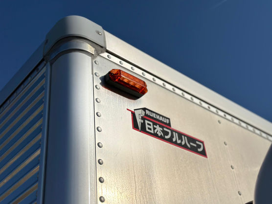  いすゞエルフ3.0標準ワイドロングアルミバン 3トン