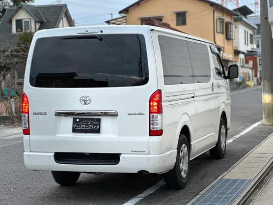 トヨタ　ハイエースバン　ダックプライム　II  AT