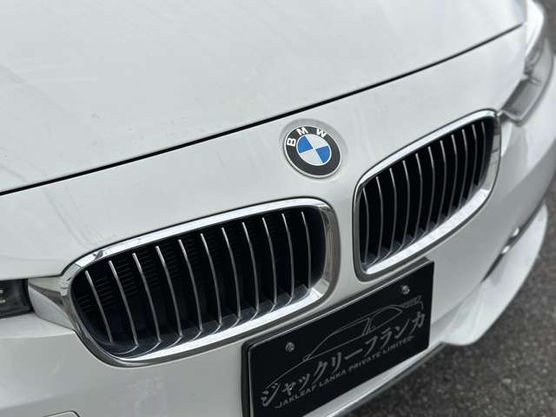 BMW 3シリーズ 320d ラグジュアリー