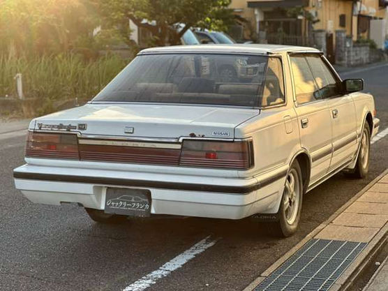 日産 グロリアセダン ブロアム ターボ VG30 VIP仕様車