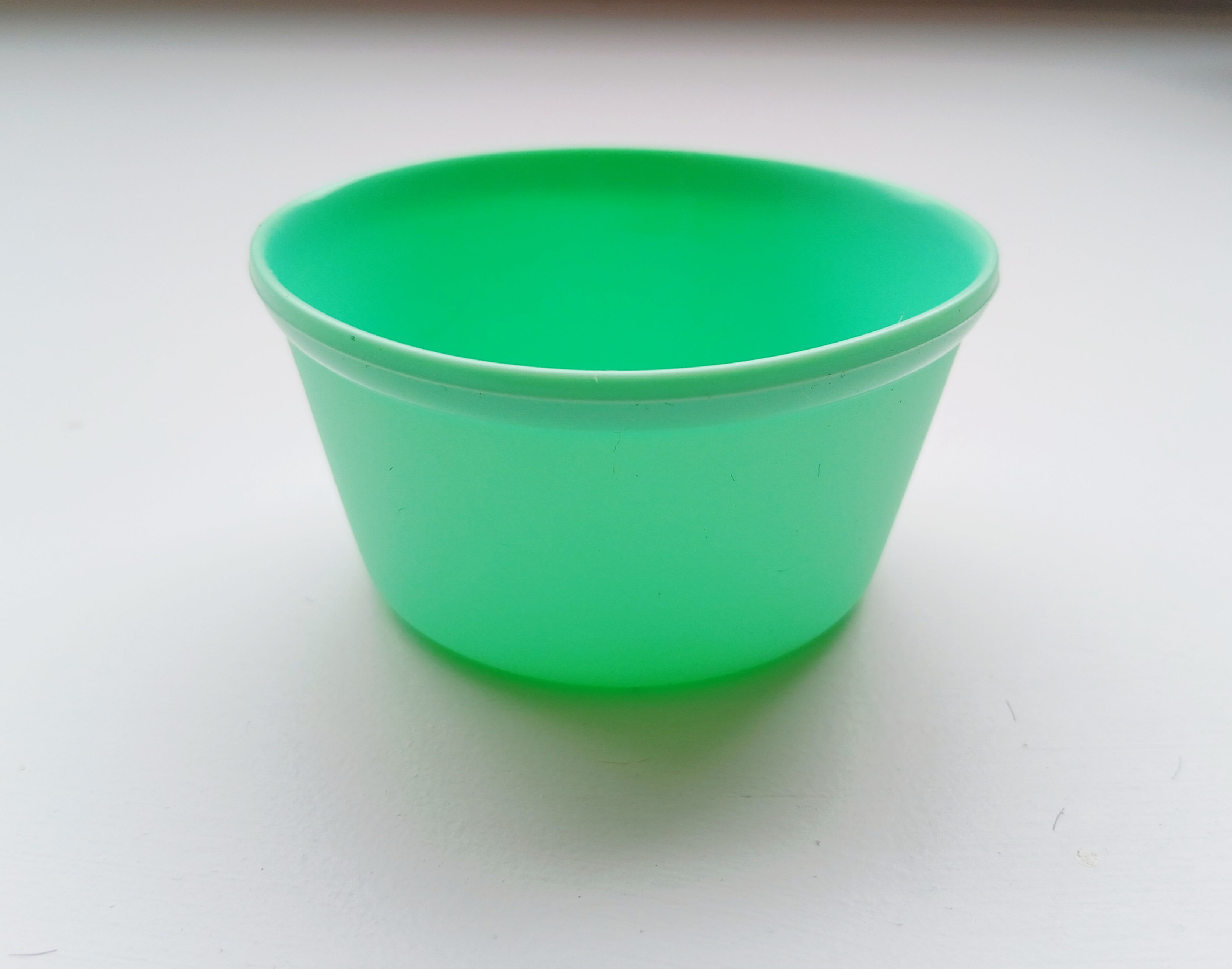 Melii Luxe Silicone Food Cup - Green