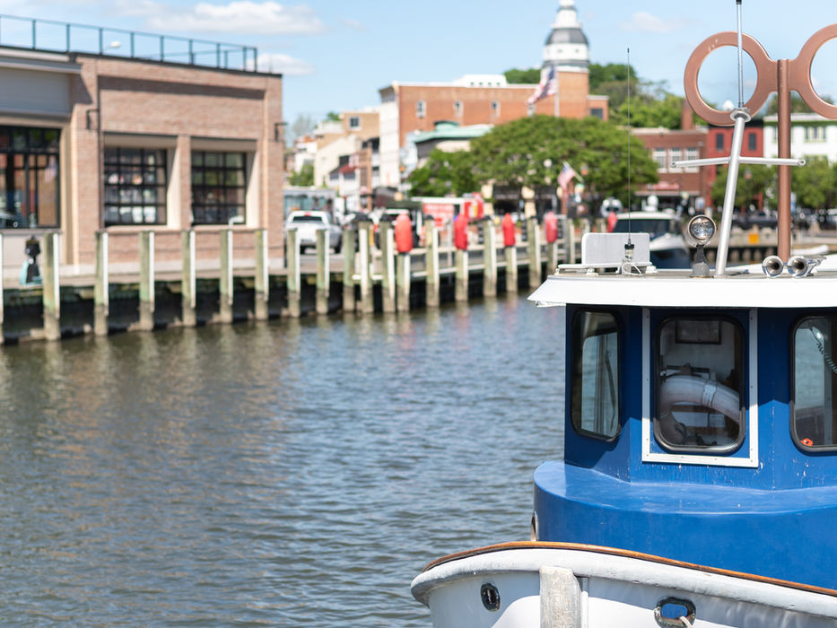 Experience spring on the Chesapeake, where longer days, fresh blooms, and waterfront energy create the perfect seasonal lifestyle. From regattas to festivals, spring brings together community, culture, and the first taste of summer on the Bay.
