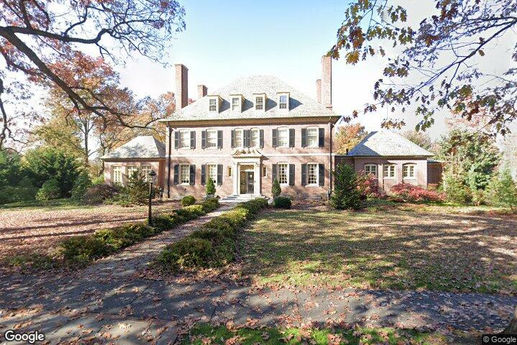 204 E Highfield Rd Baltimore, MD 21218