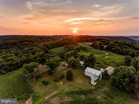 1304 Monkton Rd Monkton, MD 21111