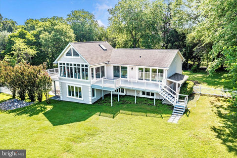 2705 Love Point Rd Stevensville, MD 21666