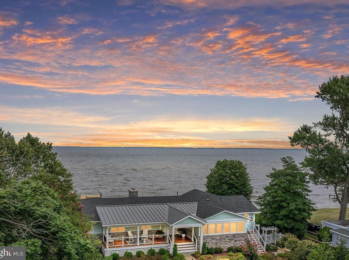 2128 Bay Front Ter
Annapolis, MD 21409