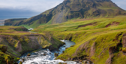 Berg und Fluss
