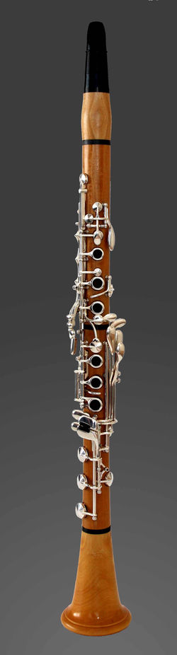 Reform Boehm System Clarinet, Clarinet U