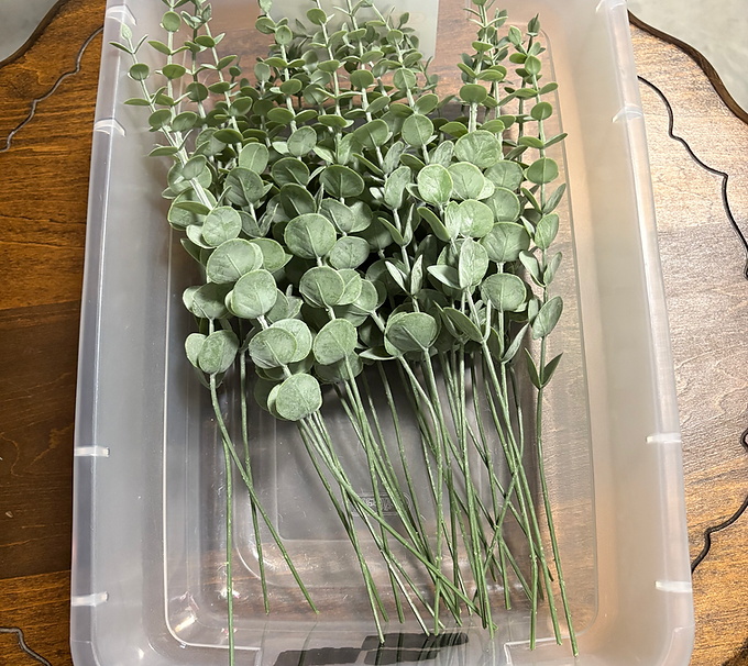 Free wedding decor. Iowa wedding venue. Wedding decorations. Free wedding decorations. Iowa wedding decorations. Iowa wedding venue near me. Barn wedding venue. Cheap wedding decor. Rustic wedding venue. Iowa wedding venues. Wedding venues near me. Wedding venues in iowa. Wedding decor inspo. Wedding decor ideas. Rustic wedding decor. 