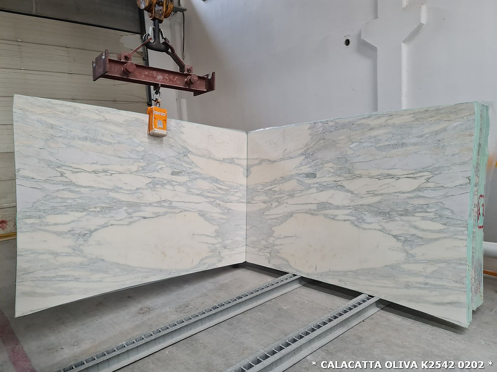 Küçük resim: Calacatta Oliva İstanbul