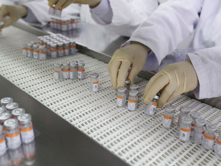 Butantan suspende produção da vacina Coronavac