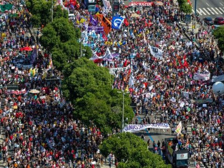 Protestos contra Bolsonaro