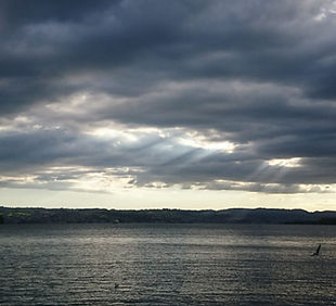 Wolekn über dem See 2.jpg