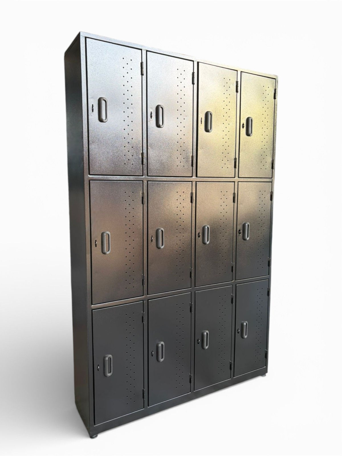 Locker 12 puertas 03