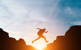 Steffi August New Beginnings Course