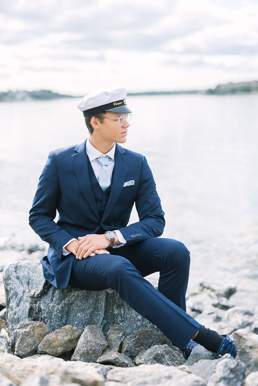 Studentfotografering vid havet på Värmdö
