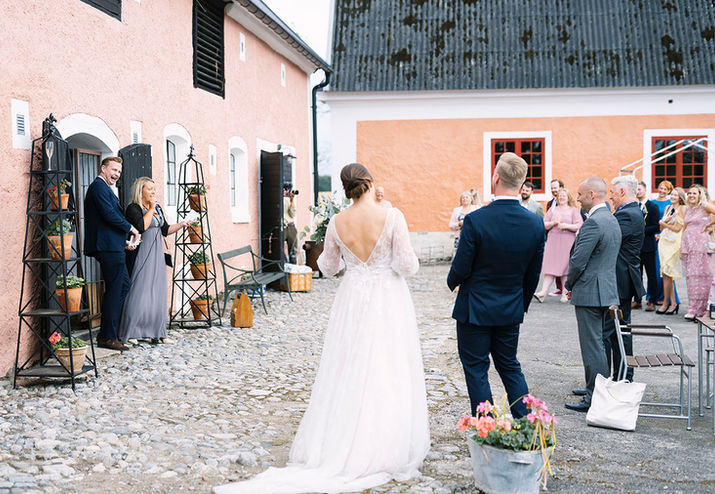 Bröllopsmingel på Fållnäs Gård i Stockholm i augusti