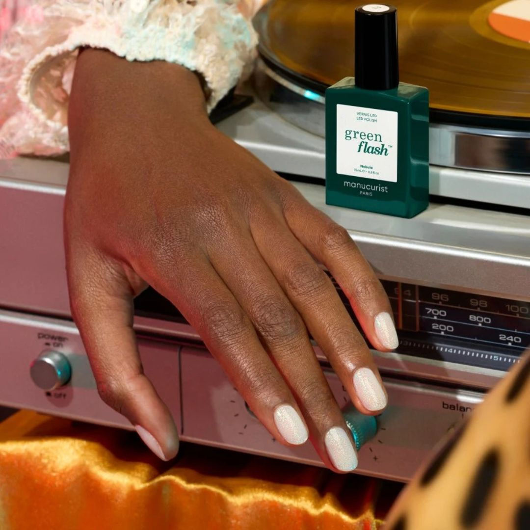 Manucurist Green Flash™ LED Gel Nail Polish 15ml – Nebula