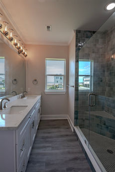 4th Street DDC_4446.jpg