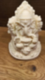 Statue de Ganesh en ivoire végétal