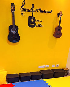 Post Carrossel Violão (1)_edited.jpg