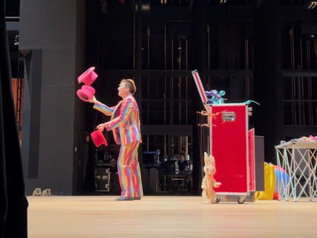 北海道砂川市で開催された市民文化祭にプロパフォーマーのTeTeを派遣しました。