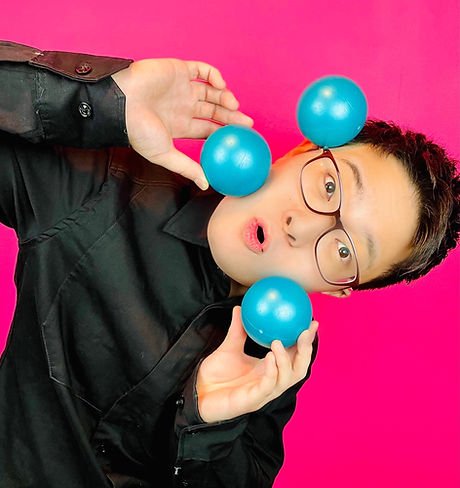 マジシャン 大道芸人 ピエロ 派遣 出張 呼びたい 呼ぶ パフォーマー 千里 assd.JPG