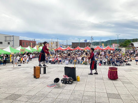 北海道足寄町で開催されたイベントに双子パフォーマーPLutoを派遣しました。
