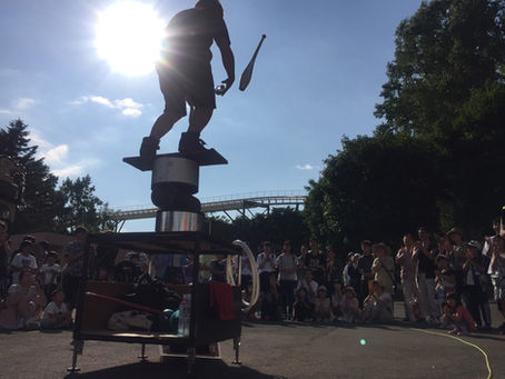 リゾートホテルの大晦日のカウントダウンイベントにパフォーマー☆ケイタのサーカスパフォーマンスショーのご依頼を頂きました。