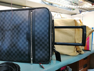 Damaged Retractable Handle, LV Damier, LV Luggage Repair