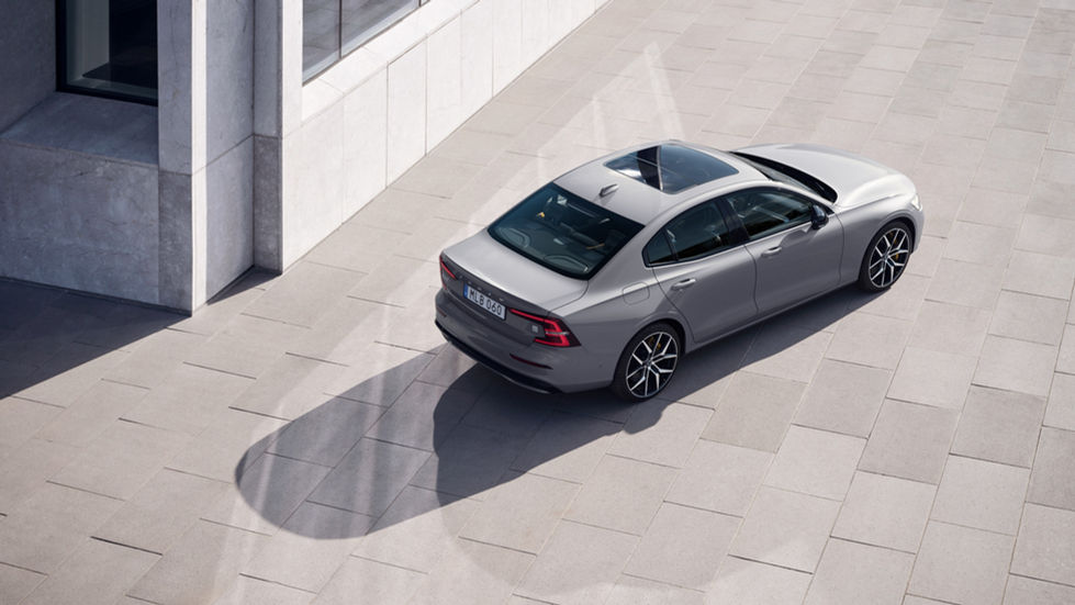 exterior-location-three-quarters-rear-right