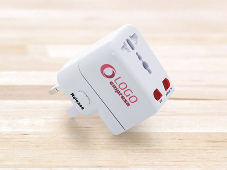 Adaptador Universal Cód. 02044