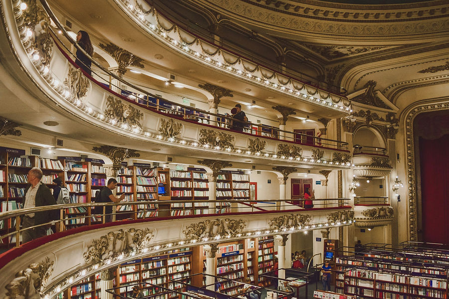 norali-nayla-PdLjfBpEar0-unsplash.jpg