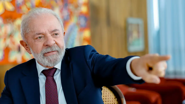Lula chama de arbitrária sanção dos EUA contra ministros do Supremo
