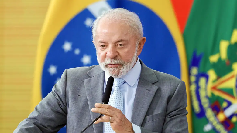 Lula critica ameaças de Trump ao mundo e defende papa Leão XIV