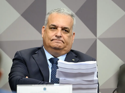 Vice de Flávio Bolsonaro foi alvo de acusação de estupro de vulnerável