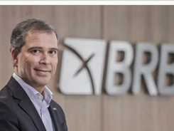 Ex-presidente do BRB acertou propina de R$ 146 milhões com Vorcaro, diz PF