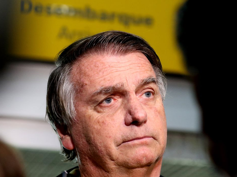 Moraes determina transferência de Bolsonaro para Papudinha