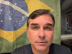 Moraes marca para 28 de julho depoimento de Flávio Bolsonaro à PF