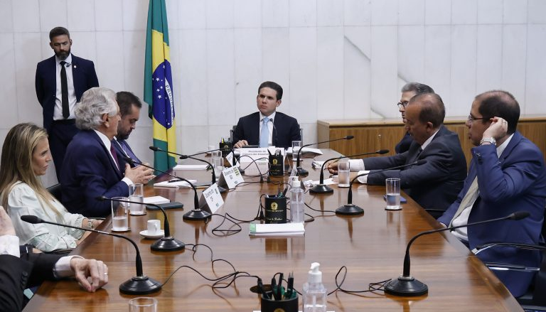 Governadores de direita pedem mais 1 mês para discutir PL Antifacção