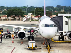 Petrobras parcela reajuste do querosene de aviação