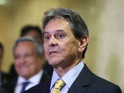 Roberto Jefferson é condenado a indenizar agente ferida durante prisão