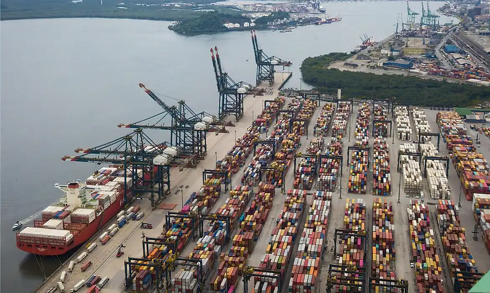 Balança comercial volta a ter superávit recorde
