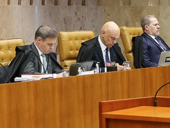 Mendonça se defende de acusações e pede apuração contra Moraes no STF